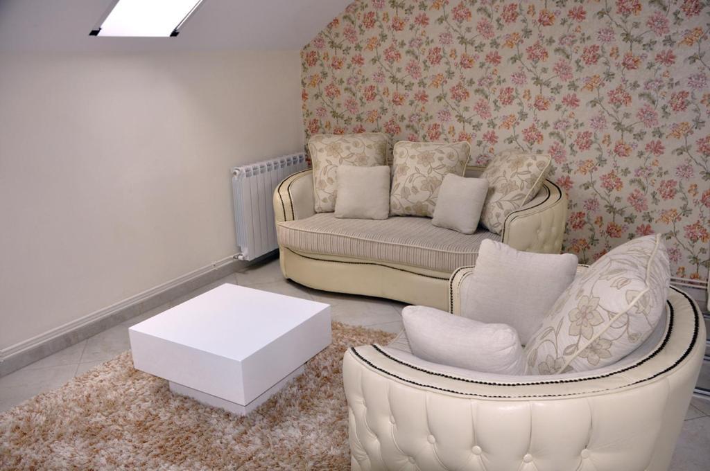 Pančevo Apartments Soleado מראה חיצוני תמונה
